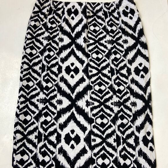 3 PICES TREE PC 1 JEANS BY BUFFALO & 2 BISOU BISOU WOMEN SKIRT SIZE S -XS - Picture 7 of 16